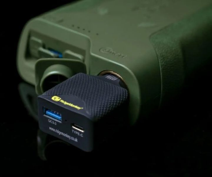 Повербанк Ridge Monkey 77850mAh Vault C-Smart Wireless Green 1803 фото